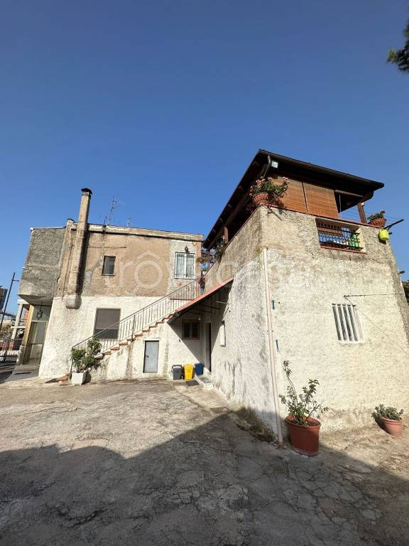 casa indipendente in vendita a Pescara