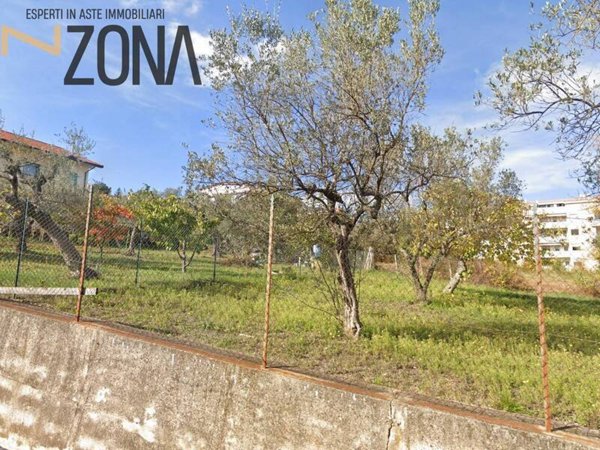 terreno edificabile in vendita a Pescara