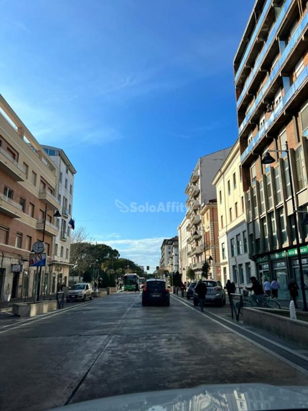 locale commerciale in vendita a Pescara in zona Centro Città