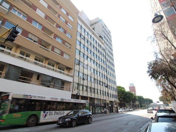 appartamento in vendita a Pescara in zona Centro Città