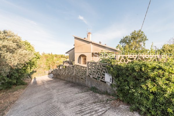 casa indipendente in vendita a Pescara