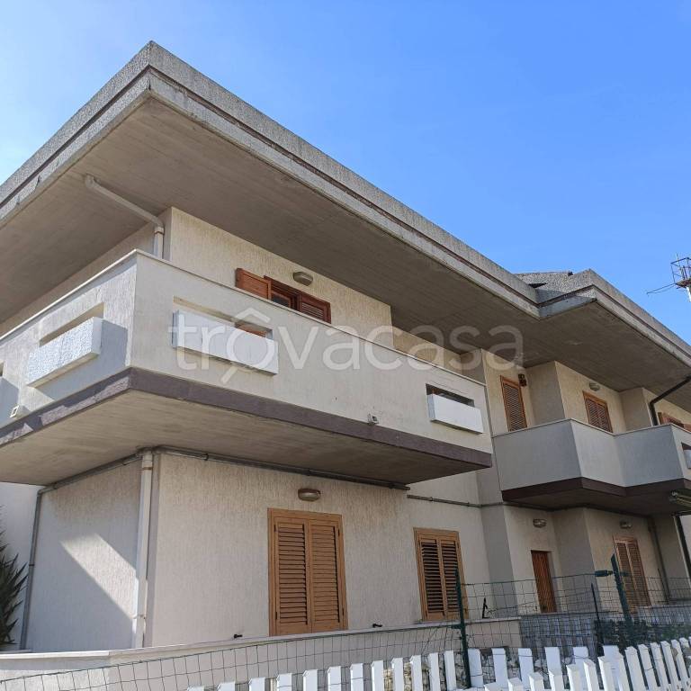 appartamento in vendita a Pescara in zona Colli Madonna