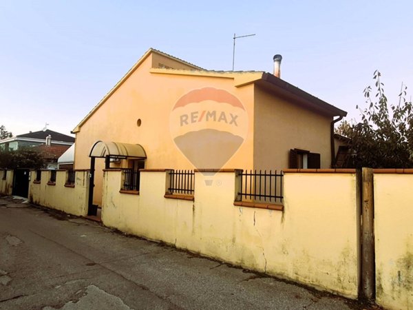 casa indipendente in vendita a Pescara in zona San Donato