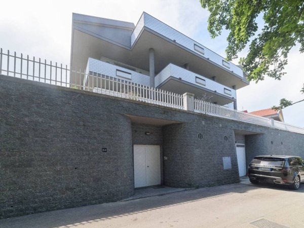 casa indipendente in vendita a Pescara in zona Ospedale