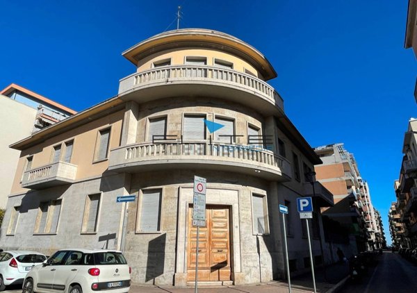 casa indipendente in vendita a Pescara in zona Centro Città
