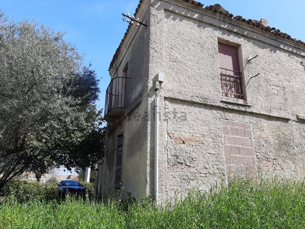 casa indipendente in vendita a Pescara