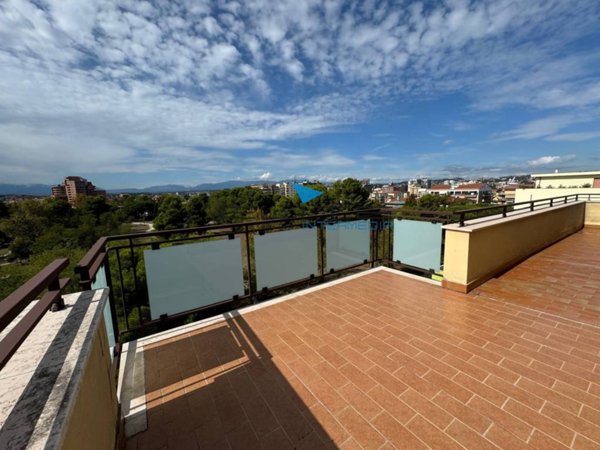appartamento in vendita a Pescara in zona Porta Nuova
