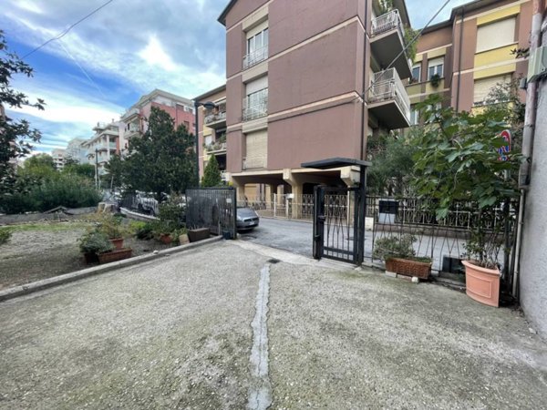 appartamento in vendita a Pescara in zona Centro Città