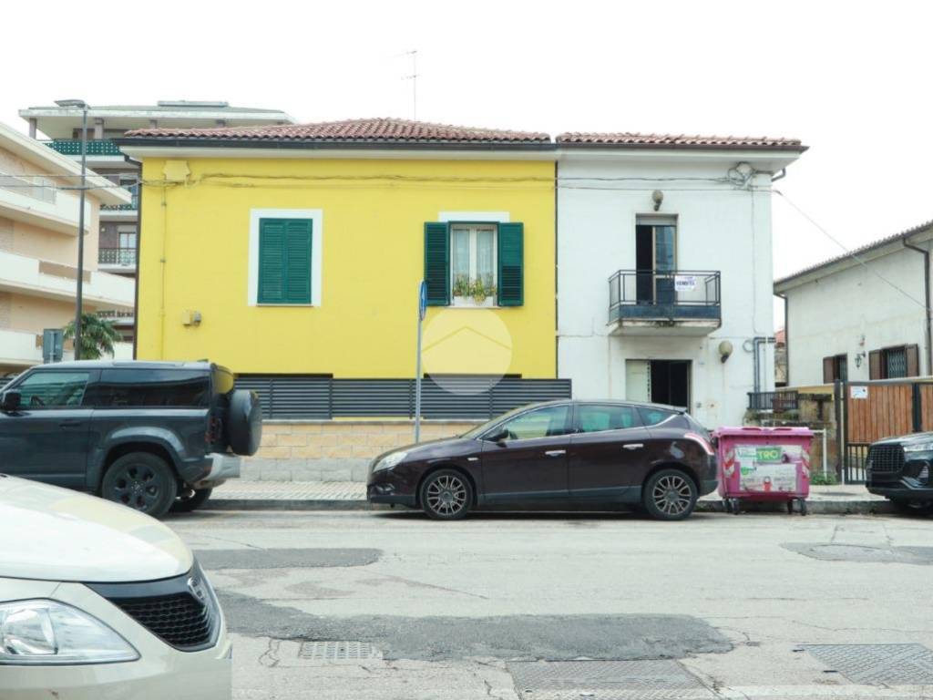 casa semindipendente in vendita a Pescara in zona Porta Nuova