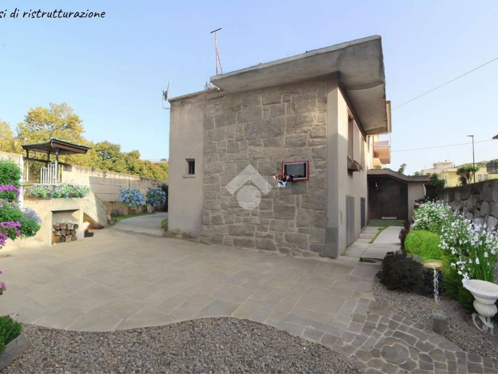 casa indipendente in vendita a Pescara in zona Centro Città