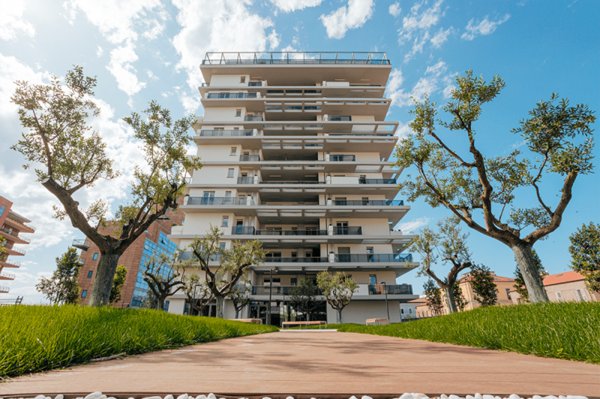appartamento in vendita a Pescara in zona Porta Nuova