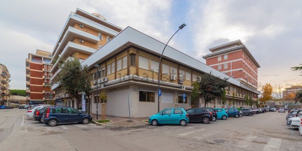 appartamento in vendita a Pescara in zona Centro Città