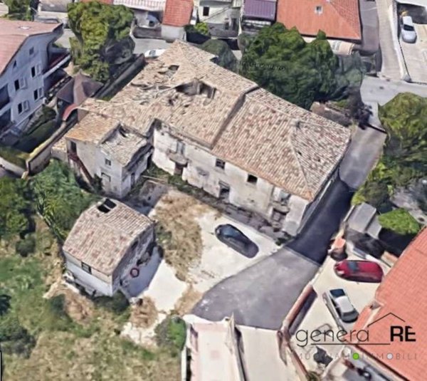 casa indipendente in vendita a Pescara in zona Colle Marino