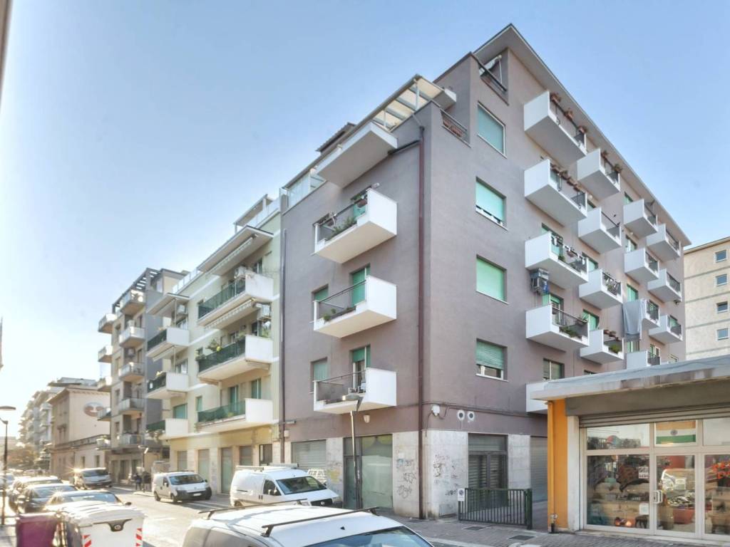 appartamento in vendita a Pescara in zona Centro Città