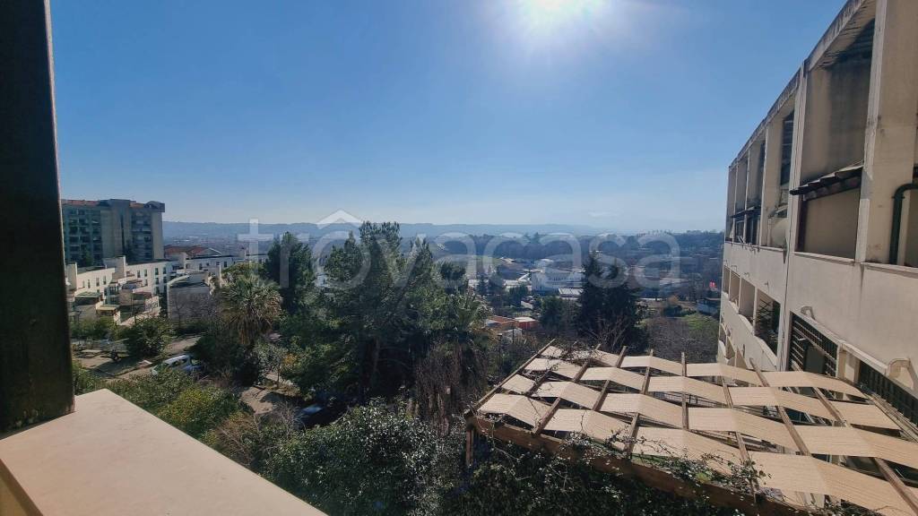 appartamento in vendita a Pescara in zona Colle Innamorati