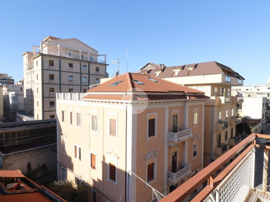 appartamento in vendita a Pescara in zona Centro Città
