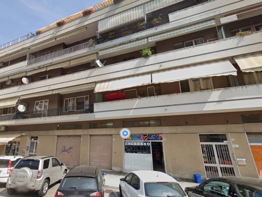 locale commerciale in vendita a Pescara in zona Ospedale