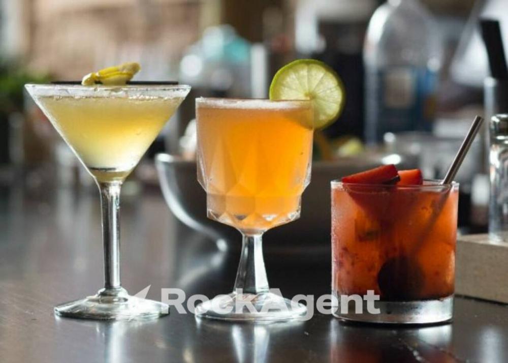 negozio in vendita a Pescara in zona Centro Città