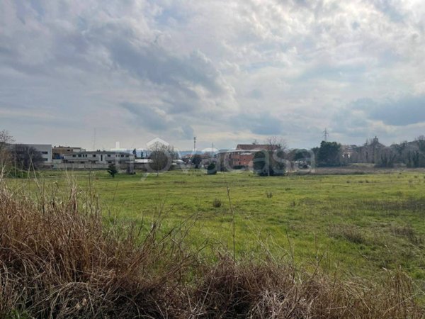 terreno agricolo in vendita a Pescara in zona Ospedale