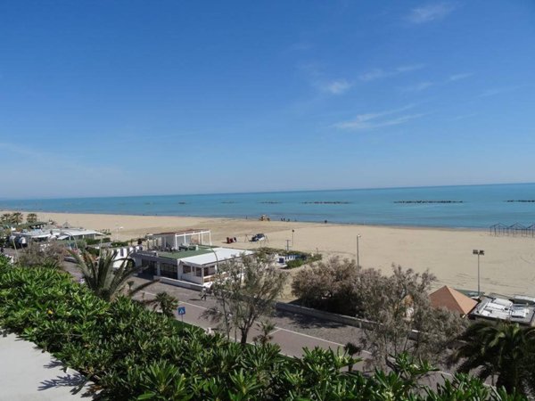casa indipendente in vendita a Pescara in zona Pineta