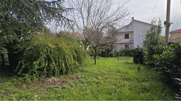 terreno edificabile in vendita a Pescara in zona Colli Madonna