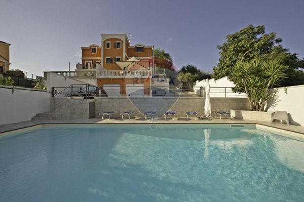 casa indipendente in vendita a Pescara in zona Ospedale