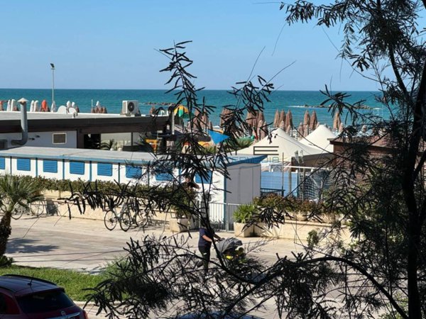appartamento in vendita a Pescara in zona Centro Città