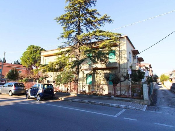 appartamento in vendita a Pescara