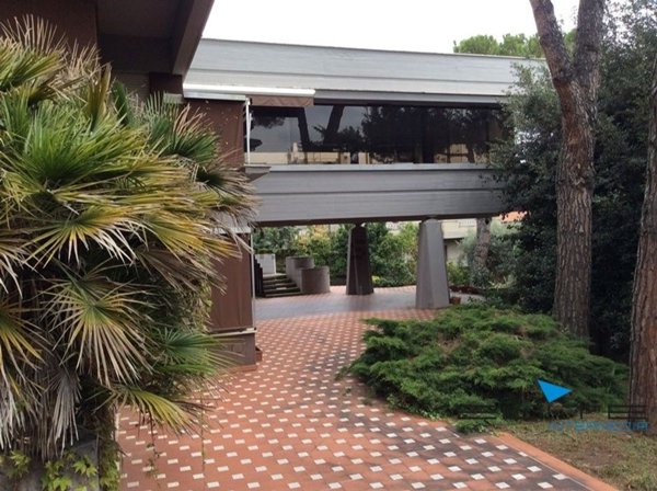 casa indipendente in vendita a Pescara in zona Centro Città