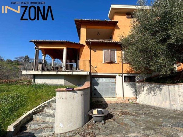 casa indipendente in vendita a Pescara in zona Colle Innamorati