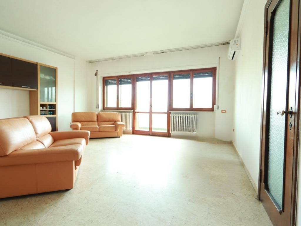 appartamento in vendita a Pescara