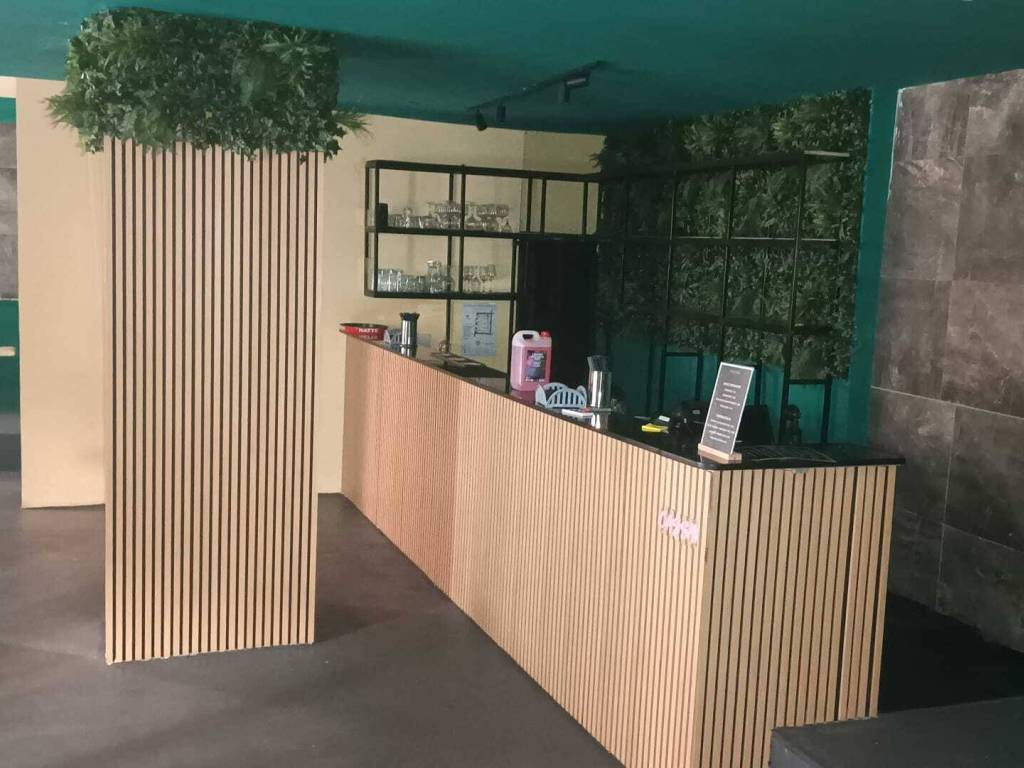 negozio in vendita a Pescara in zona Porta Nuova