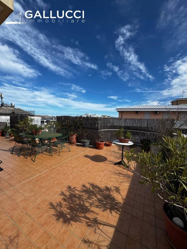 appartamento in vendita a Pescara in zona Porta Nuova