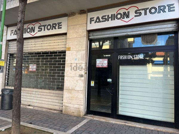 locale commerciale in vendita a Pescara in zona Porta Nuova