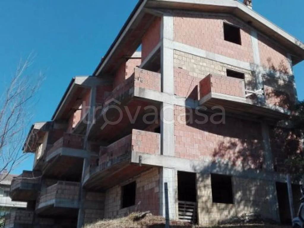 casa indipendente in vendita a Pescara in zona Colle Innamorati