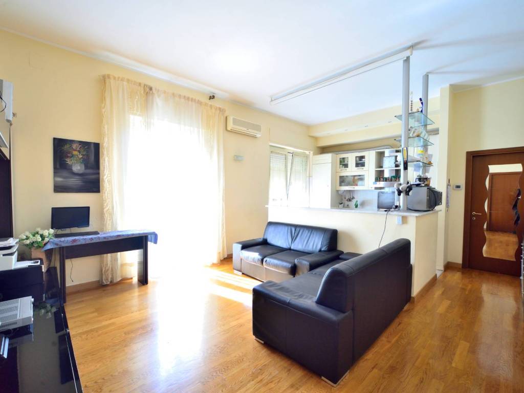 appartamento in vendita a Pescara in zona Centro Città