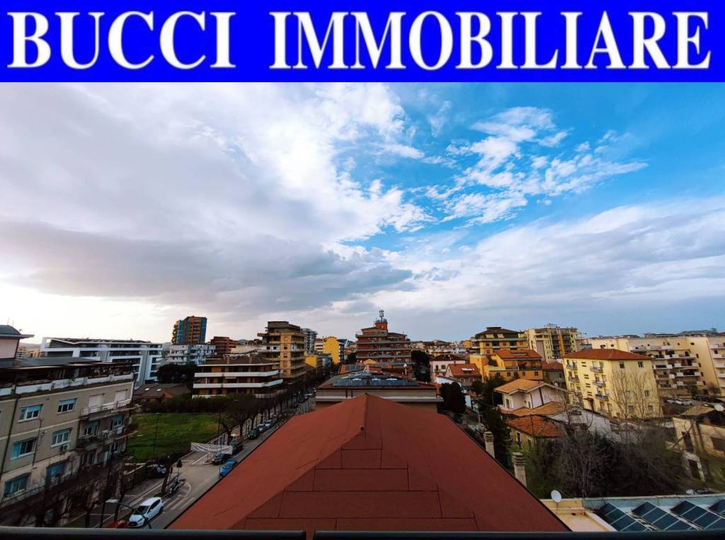 appartamento in vendita a Pescara in zona Porta Nuova