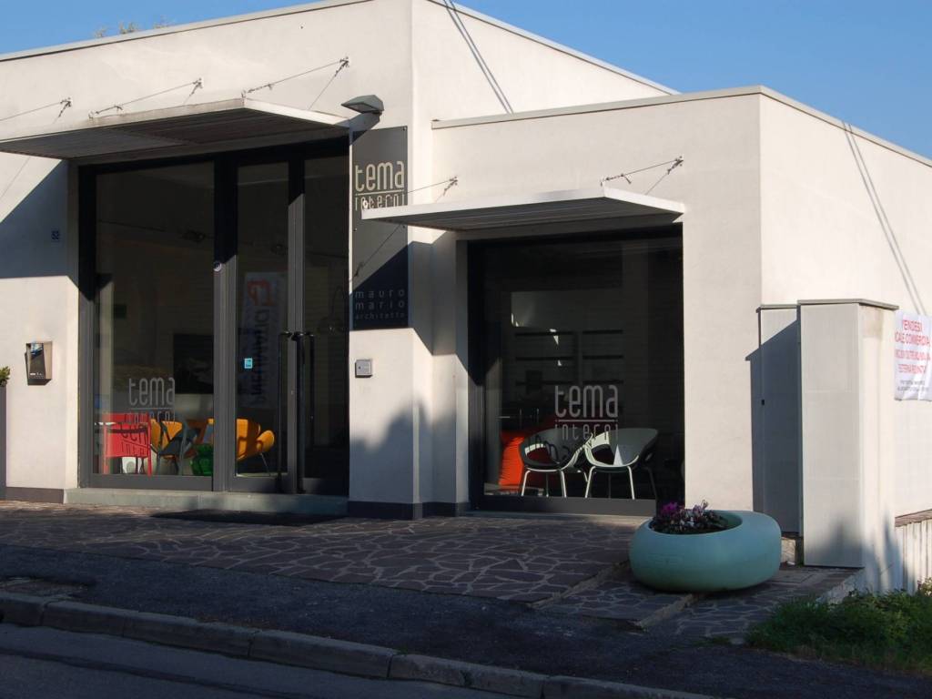 negozio in vendita a Pescara in zona Colle Innamorati
