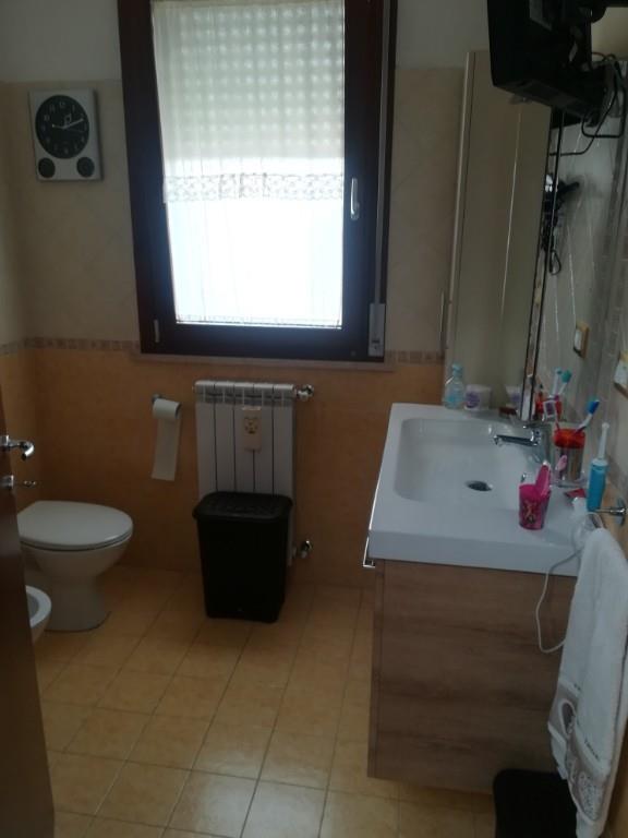 casa indipendente in vendita a Pescara in zona Centro Città