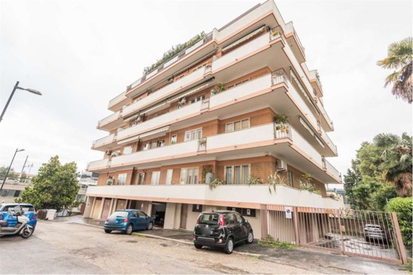 appartamento in vendita a Pescara in zona Centro Città