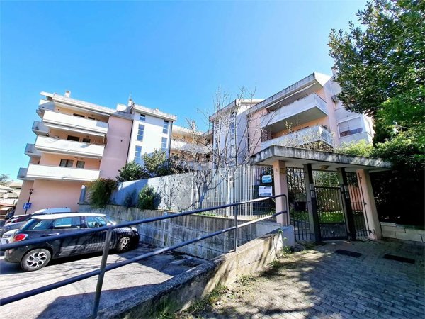 appartamento in vendita a Pescara