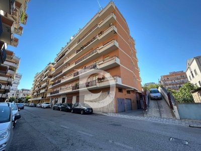 appartamento in vendita a Pescara in zona Porta Nuova