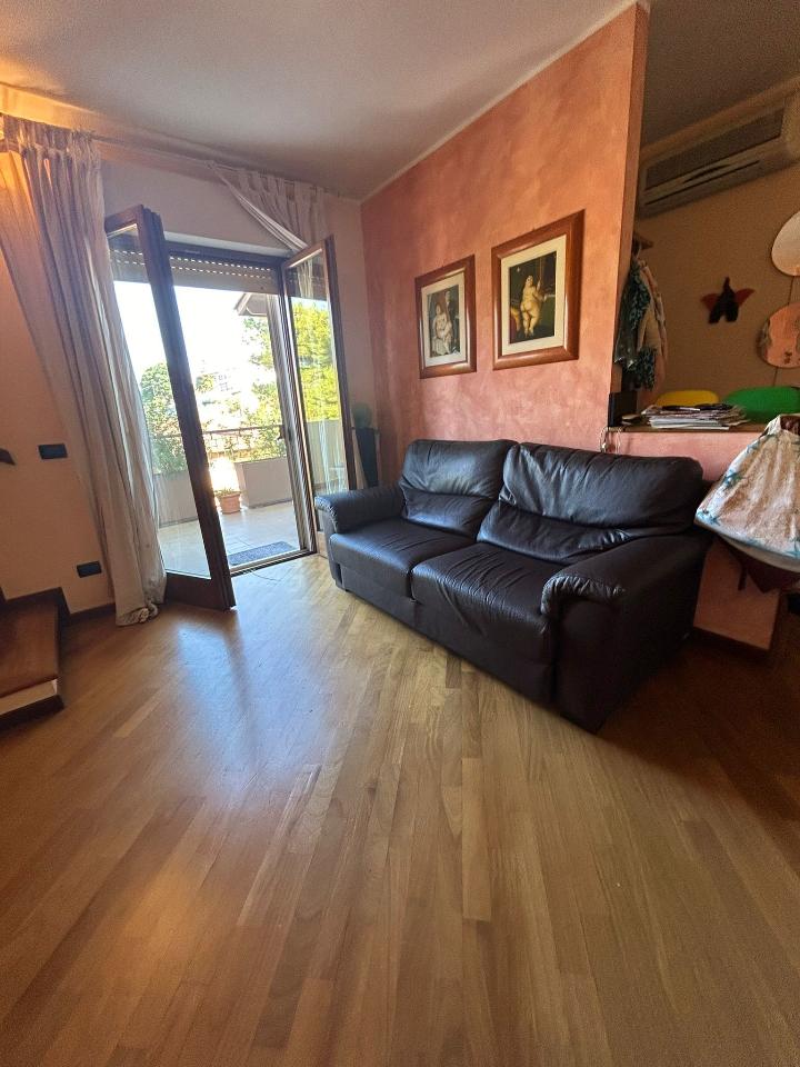appartamento in vendita a Pescara in zona Pineta