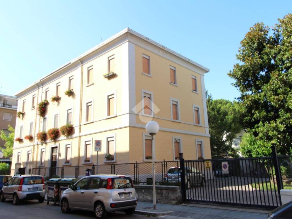 appartamento in vendita a Pescara in zona Centro Città