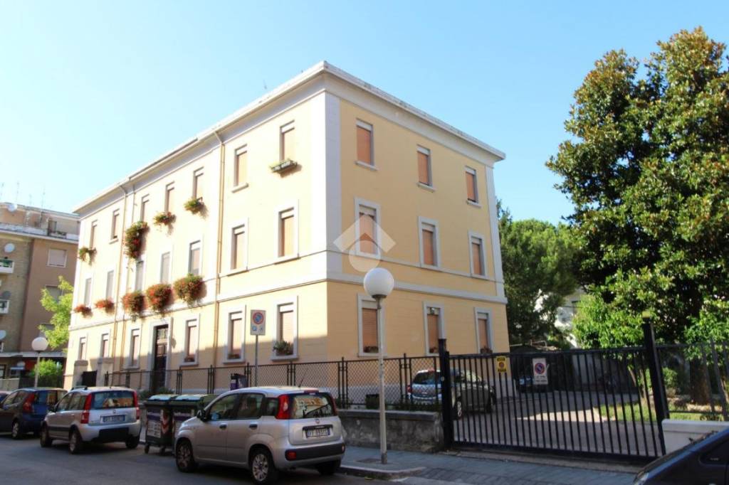 appartamento in vendita a Pescara in zona Centro Città