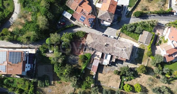casa indipendente in vendita a Pescara in zona Fontanelle
