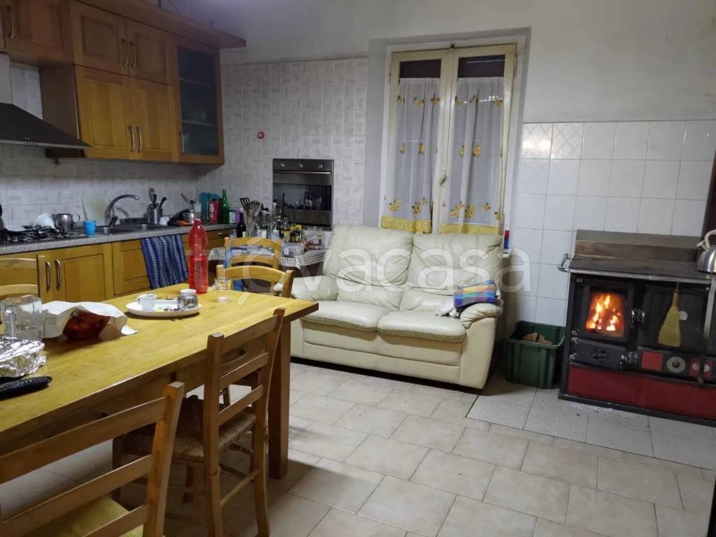 casa indipendente in vendita a Pescara in zona Colle Scorrano