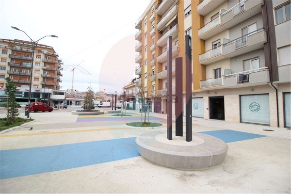 appartamento in vendita a Pescara in zona Porta Nuova