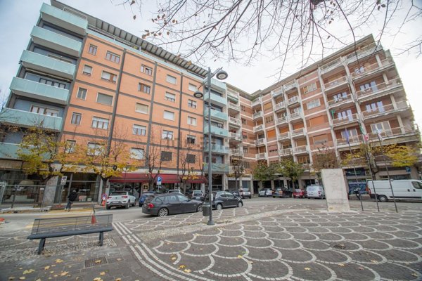 appartamento in vendita a Pescara in zona Centro Città