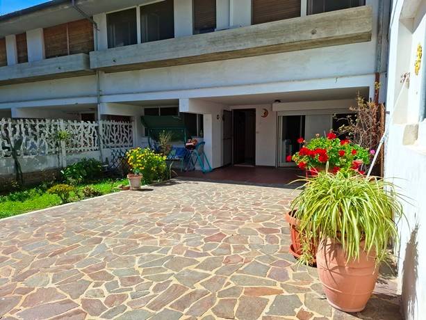 casa indipendente in vendita a Pescara in zona Ospedale